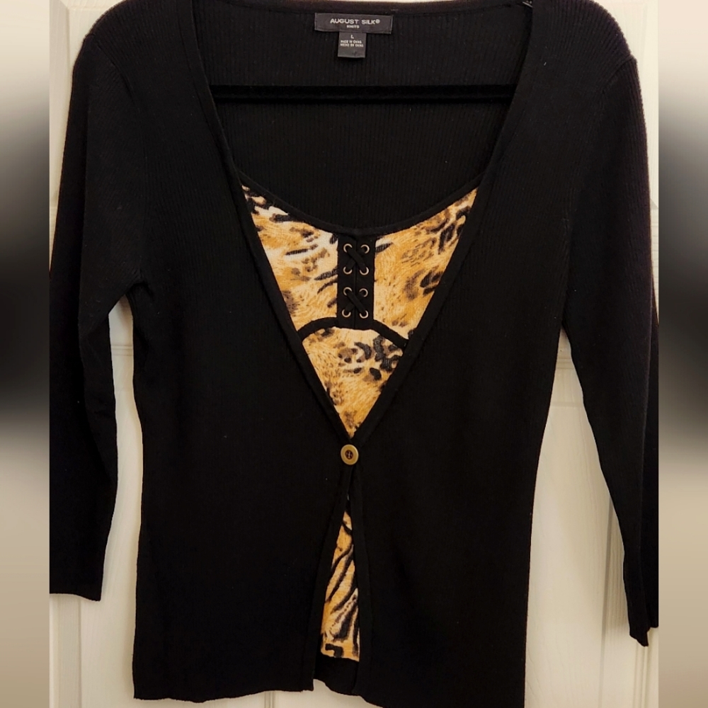 One piece lightweight sweater